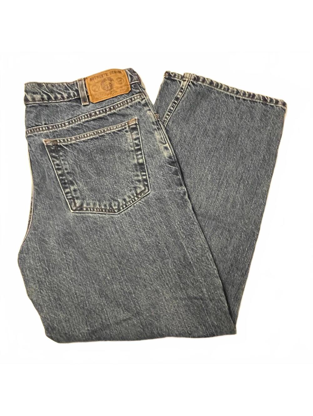 Eddie Bauer Men’s Relaxed Fit Blue Jeans Denim